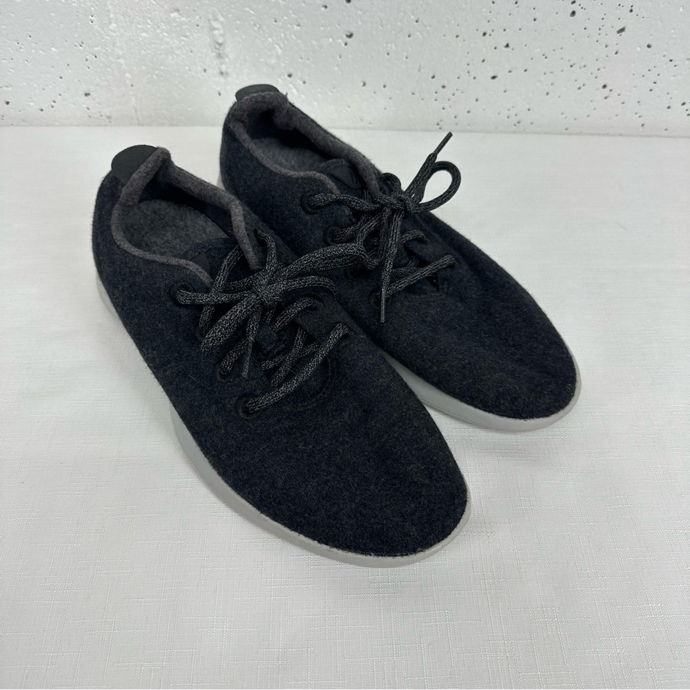 Allbirds Men’s size 9 Dark Gray Wool Runners Sneakers